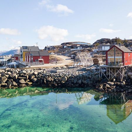 Lofoten Waterfront Luxury Lodge 발스타드 외부 사진