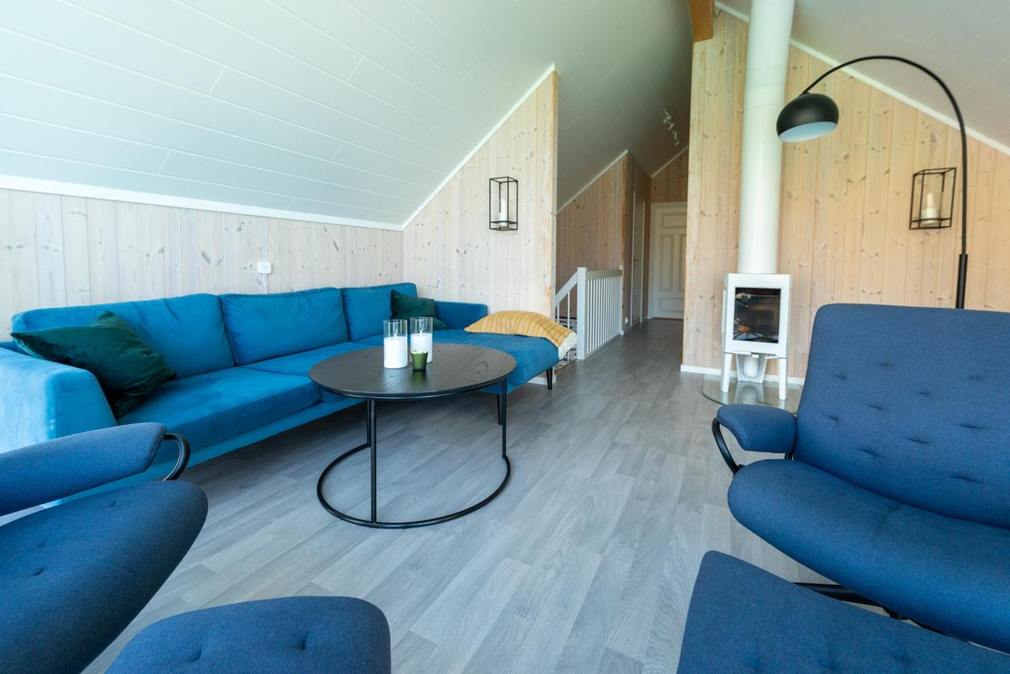 Lofoten Waterfront Luxury Lodge 발스타드 외부 사진